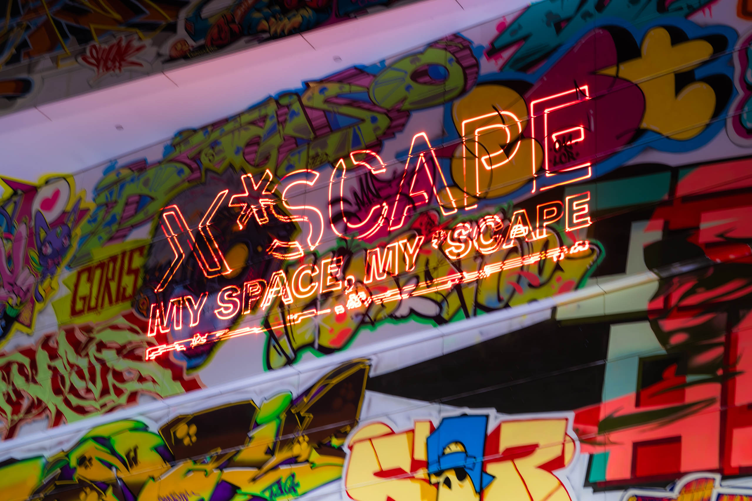 *SCAPE Reveals Its SG60 Themed Mural Tampal/Tampil at  X *SCAPE