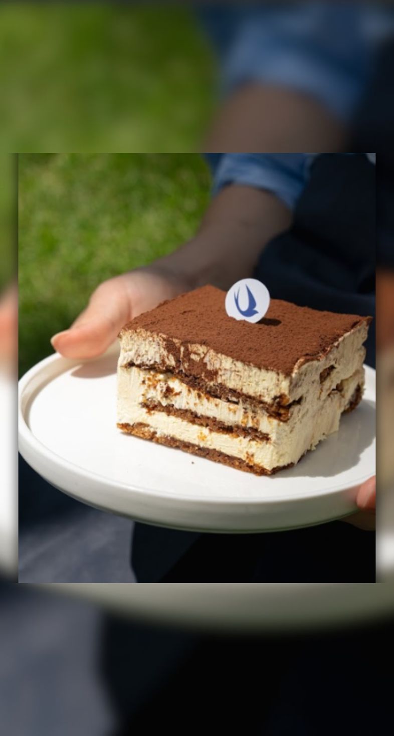 Wildcard Members: Nuldam Space (Birthday Month) – Receive a cake with purchase of drink