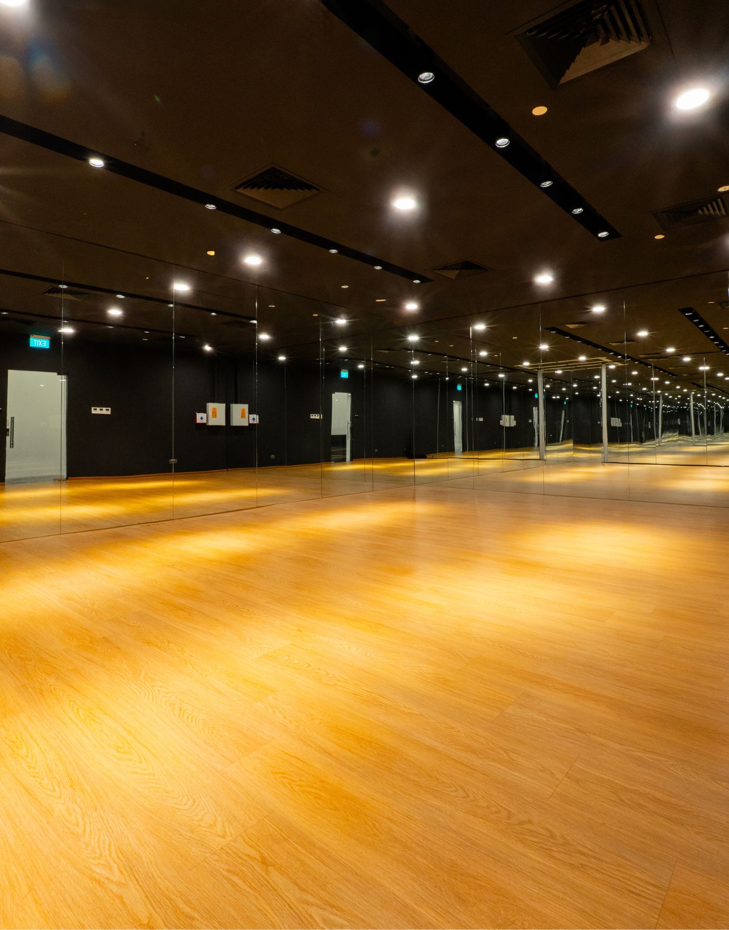 Studio 6